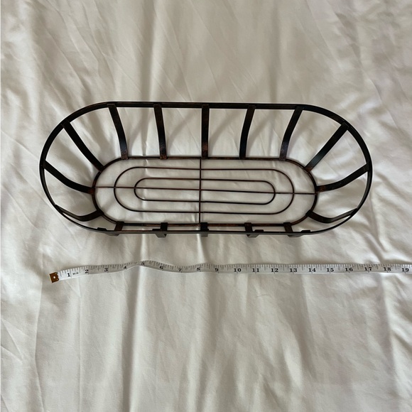 Metal Oval Basket Centerpiece Fruit Bowl Bread Bowl - Picture 3 of 7